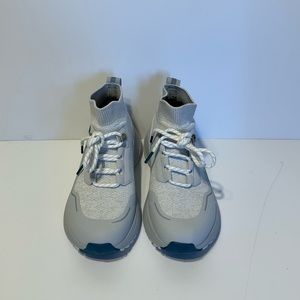 Vessi Cloudburst High Top Sneaker Frost White Size W08 Brand New